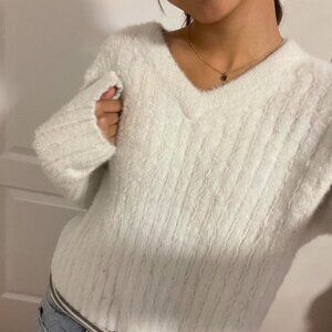 aritzia babaton fluffy v-neck sweater